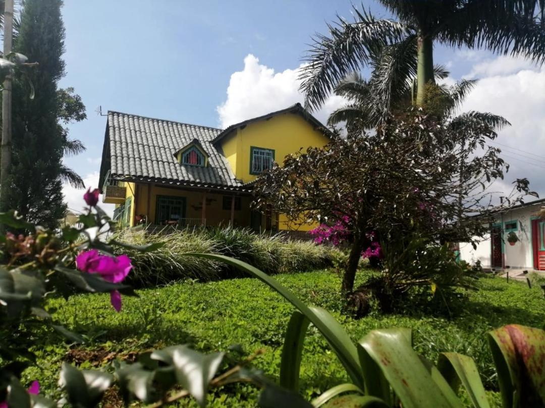 Finca Turistica Santa Clara Hostel Calarcá Kültér fotó