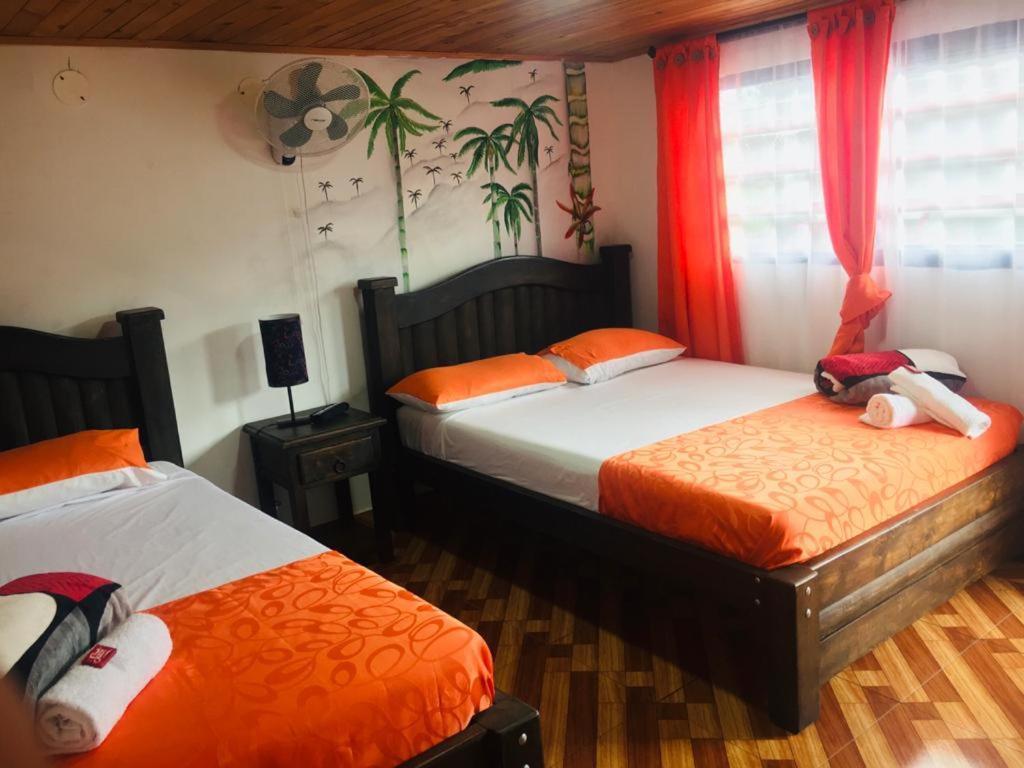 Finca Turistica Santa Clara Hostel Calarcá Kültér fotó