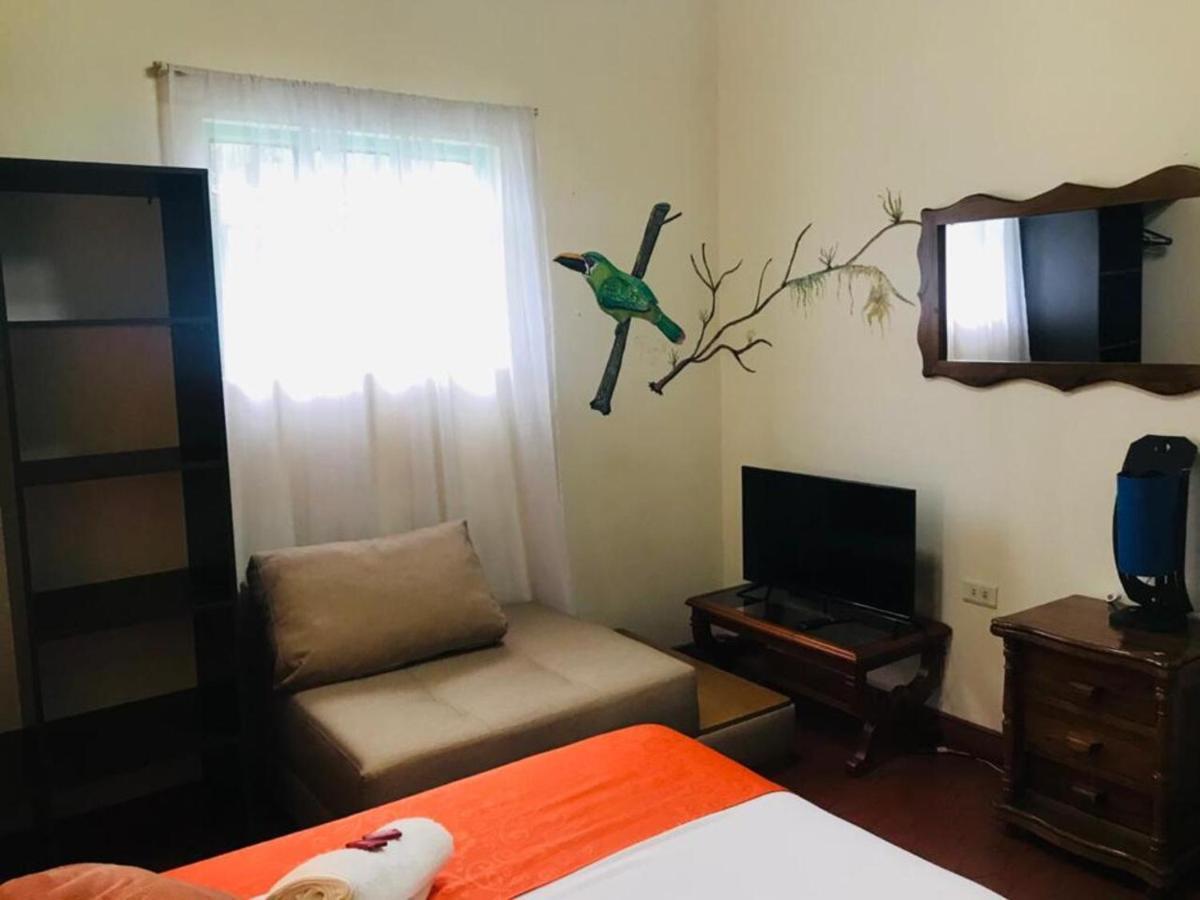 Finca Turistica Santa Clara Hostel Calarcá Kültér fotó