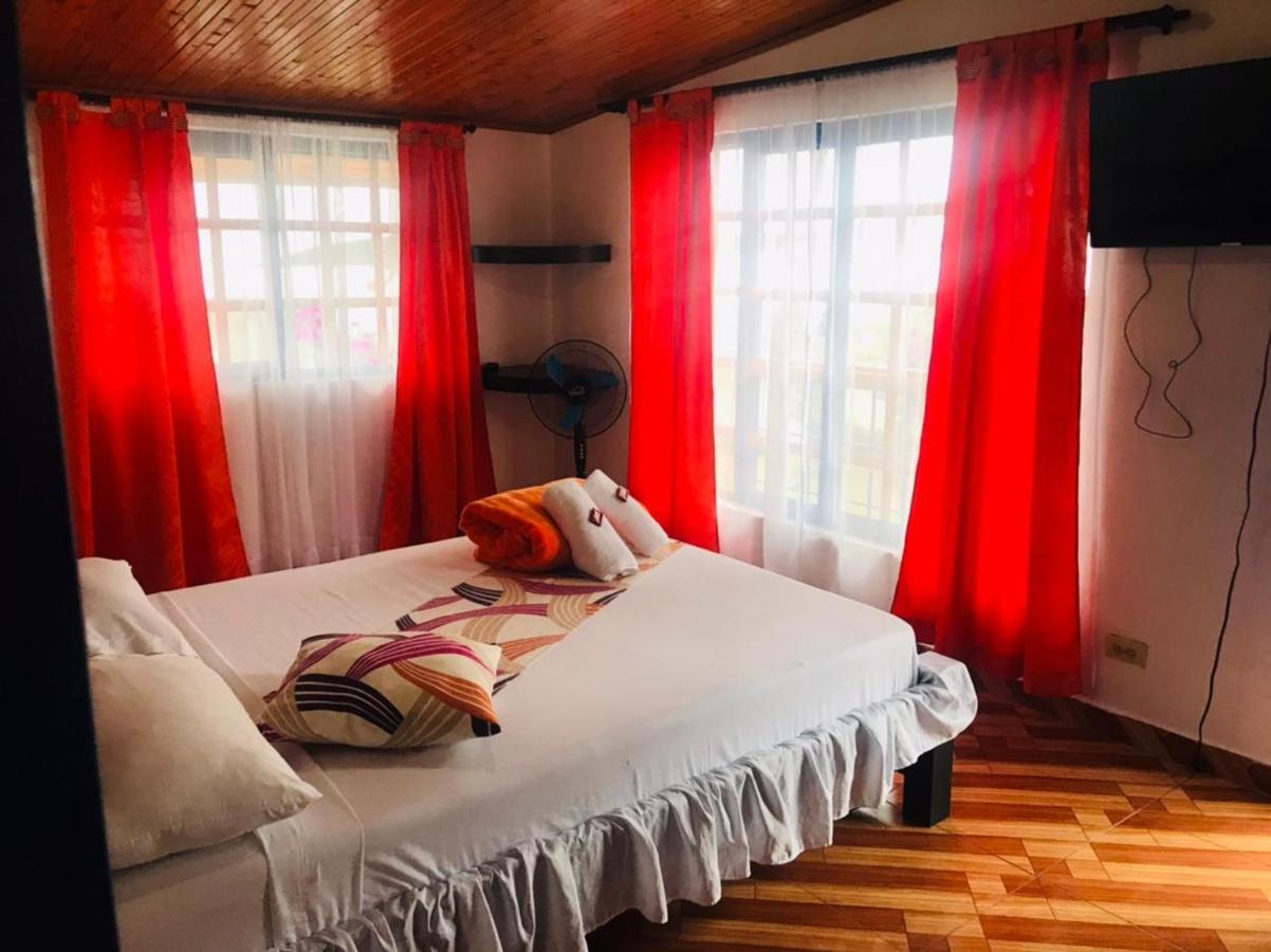 Finca Turistica Santa Clara Hostel Calarcá Kültér fotó