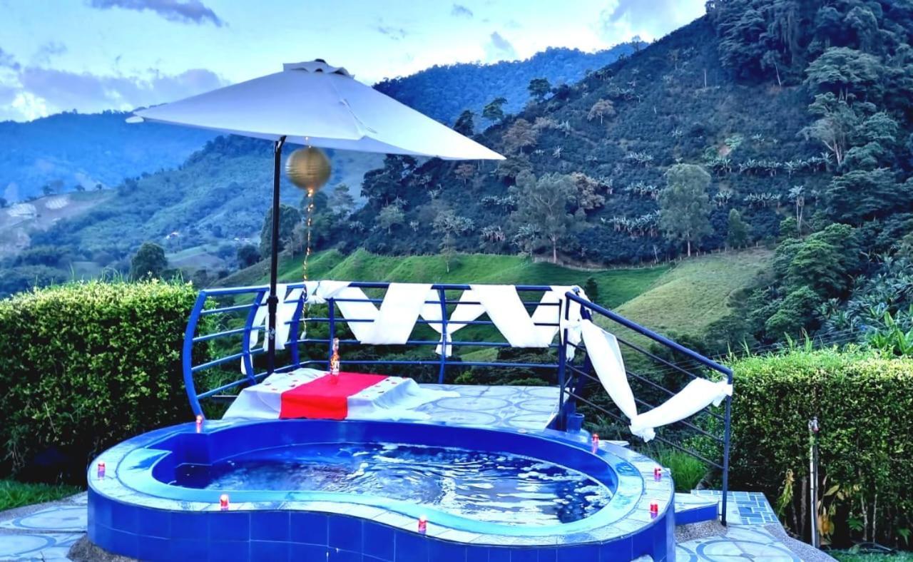 Finca Turistica Santa Clara Hostel Calarcá Kültér fotó