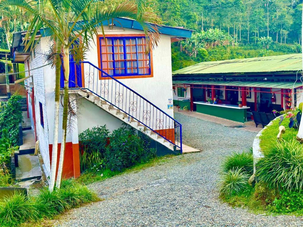 Finca Turistica Santa Clara Hostel Calarcá Kültér fotó
