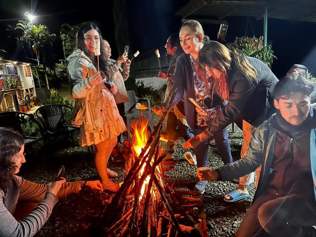 Finca Turistica Santa Clara Hostel Calarcá Kültér fotó