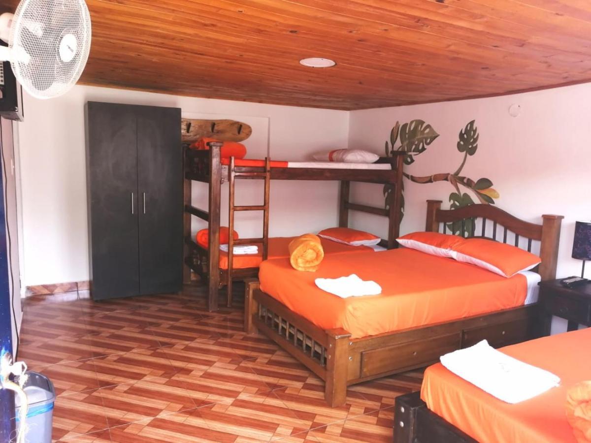 Finca Turistica Santa Clara Hostel Calarcá Kültér fotó